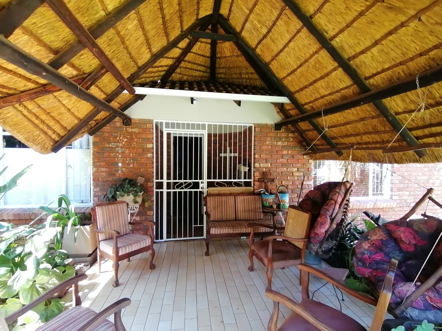3 Bedroom Property for Sale in Flimieda North West